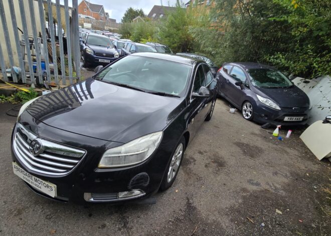 Vauxhall Insignia Automatic