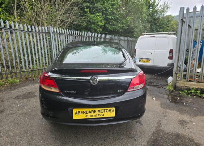 Vauxhall Insignia Automatic